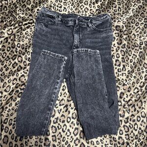 Reitmans Skinny Jeans - Size 31 - Dark Grey Acid Wash